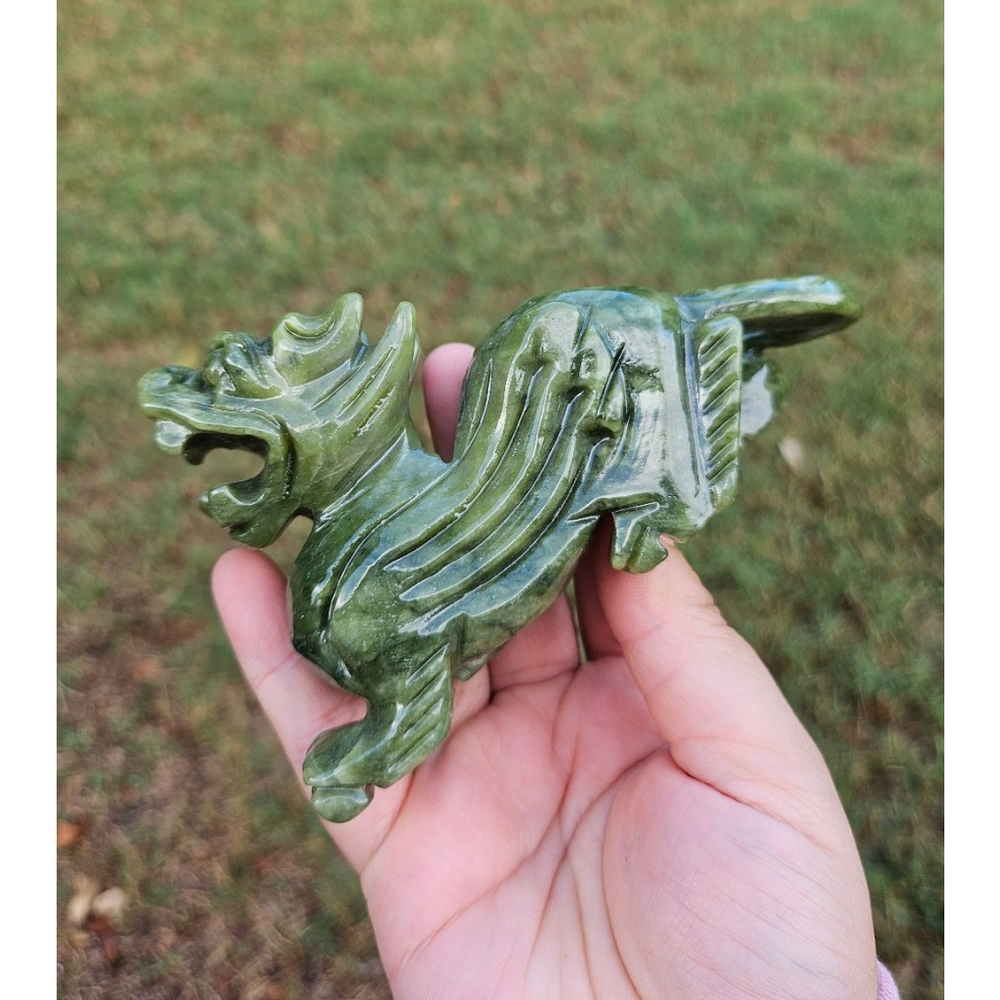 green jade lion 4.7 in